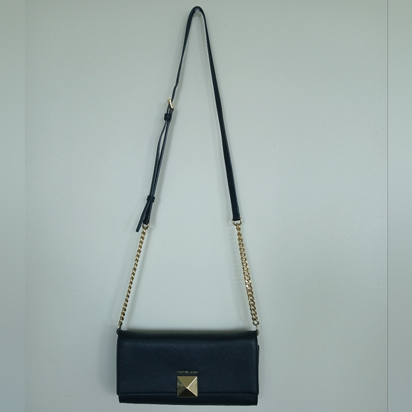 Michael Kors Black Crossbody Bag with Gold Chain - Picture 1 of 9